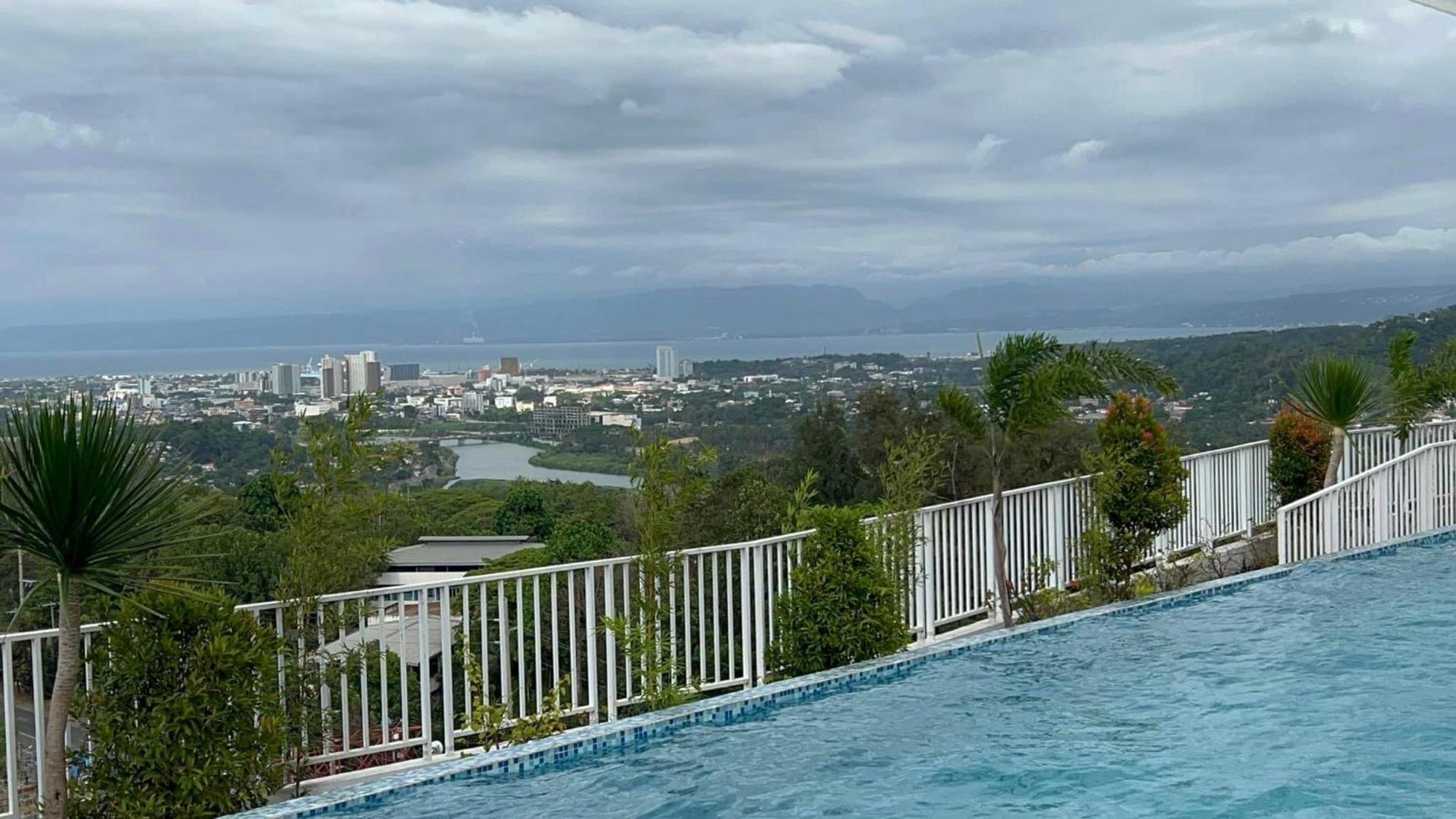 Condo At Primavera City Next To Sm Mall Cagayan de Oro Ngoại thất bức ảnh